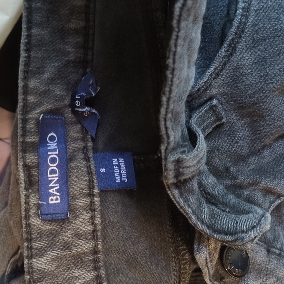 Skinny - Picture 10 of 10